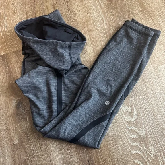 Lululemon On Track Tight - Picture 12 of 12